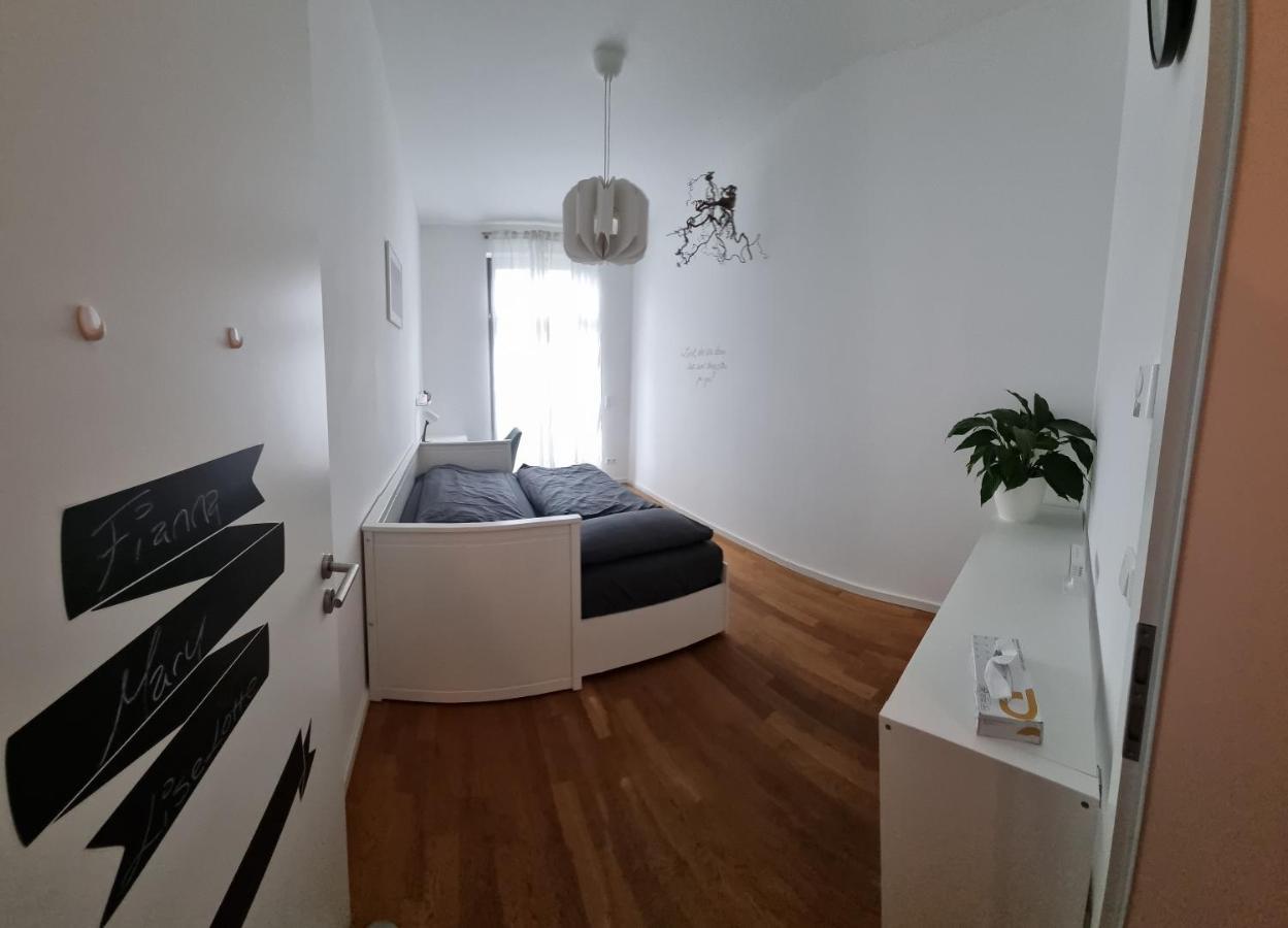 Helenas Place Berlin Extérieur photo